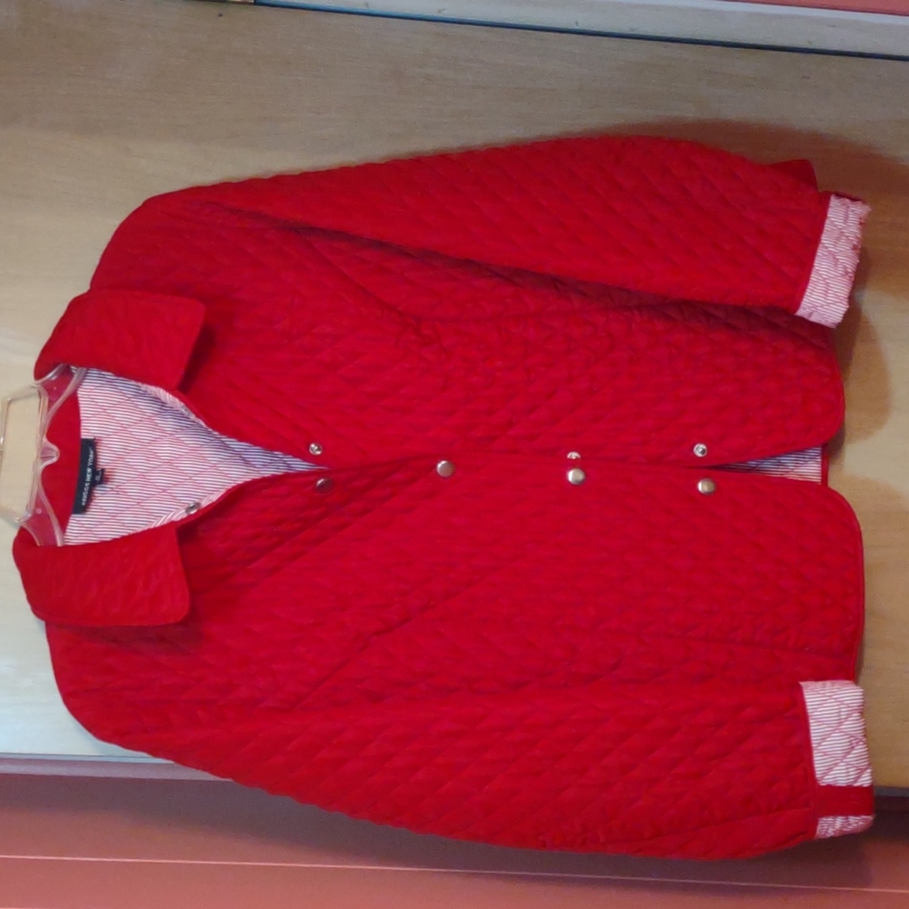 Quilted Jacket with striped lining